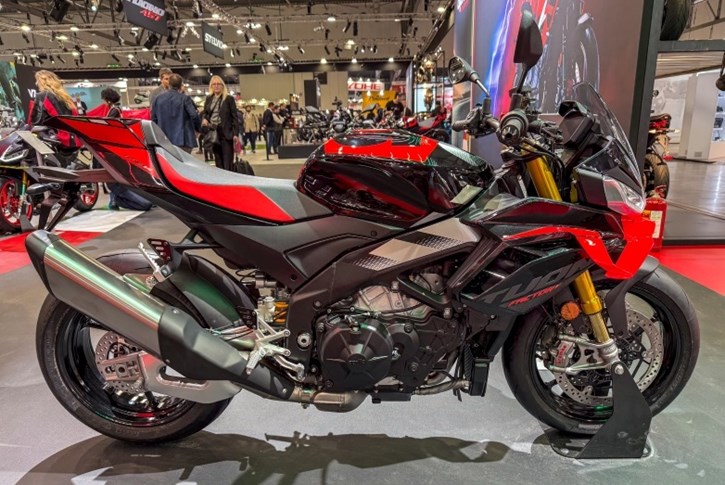 Aprilia Tuono V4 Factory